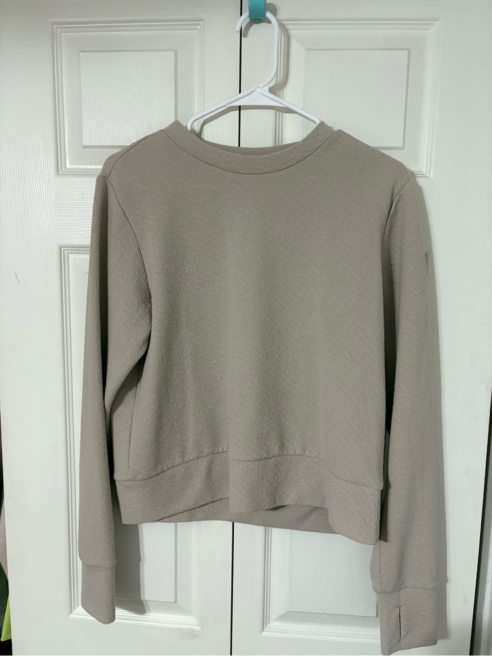 Crewneck Active Pullover Sweatshirt